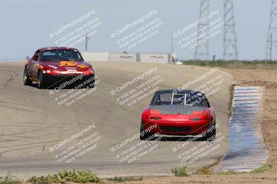 media/Apr-30-2022-CalClub SCCA (Sat) [[98b58ad398]]/Group 1/Race (Grapevine)/